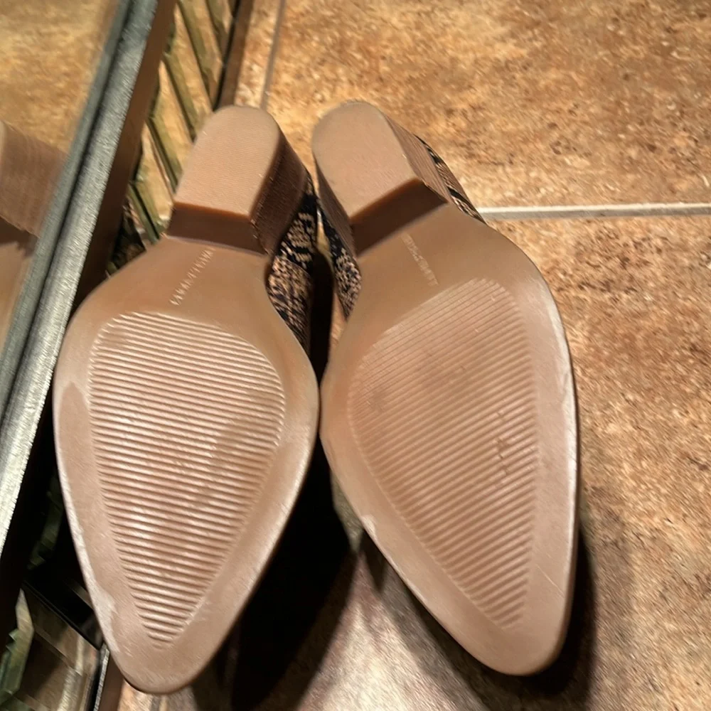 NWOT Leather Snakeskin Booties - Picture 8 of 10